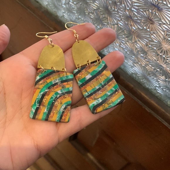 Multicolored dangles - Picture 6 of 6